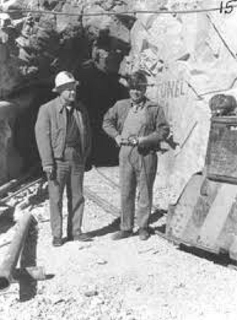 El ingeniero William Swayne