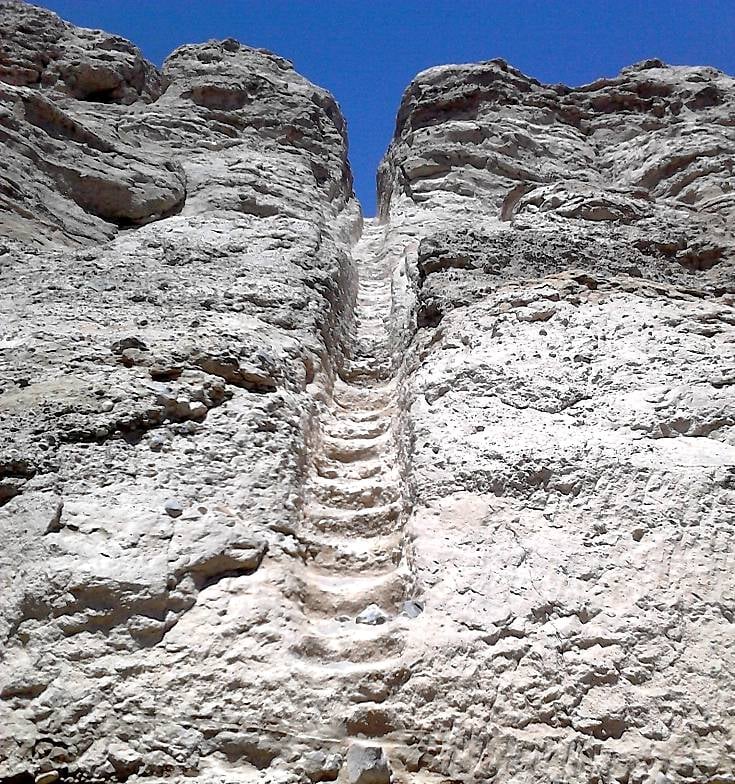 La Escalera del Indio, un monumento pétreo en la comuna de María Elena