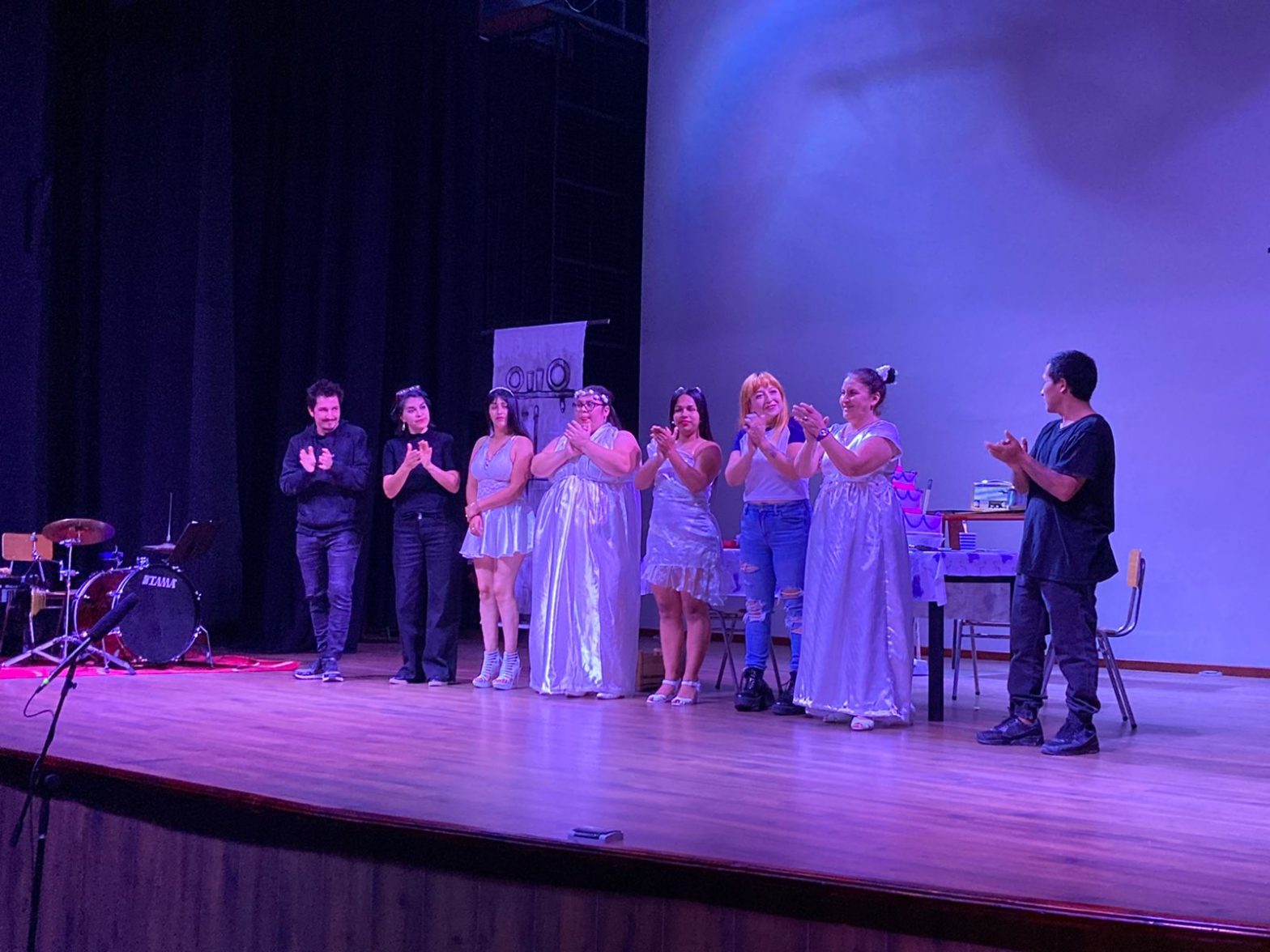 “Como las Águilas”: La obra teatral que protagonizan 4 mujeres del Centro Penitenciario Femenino de Antofagasta