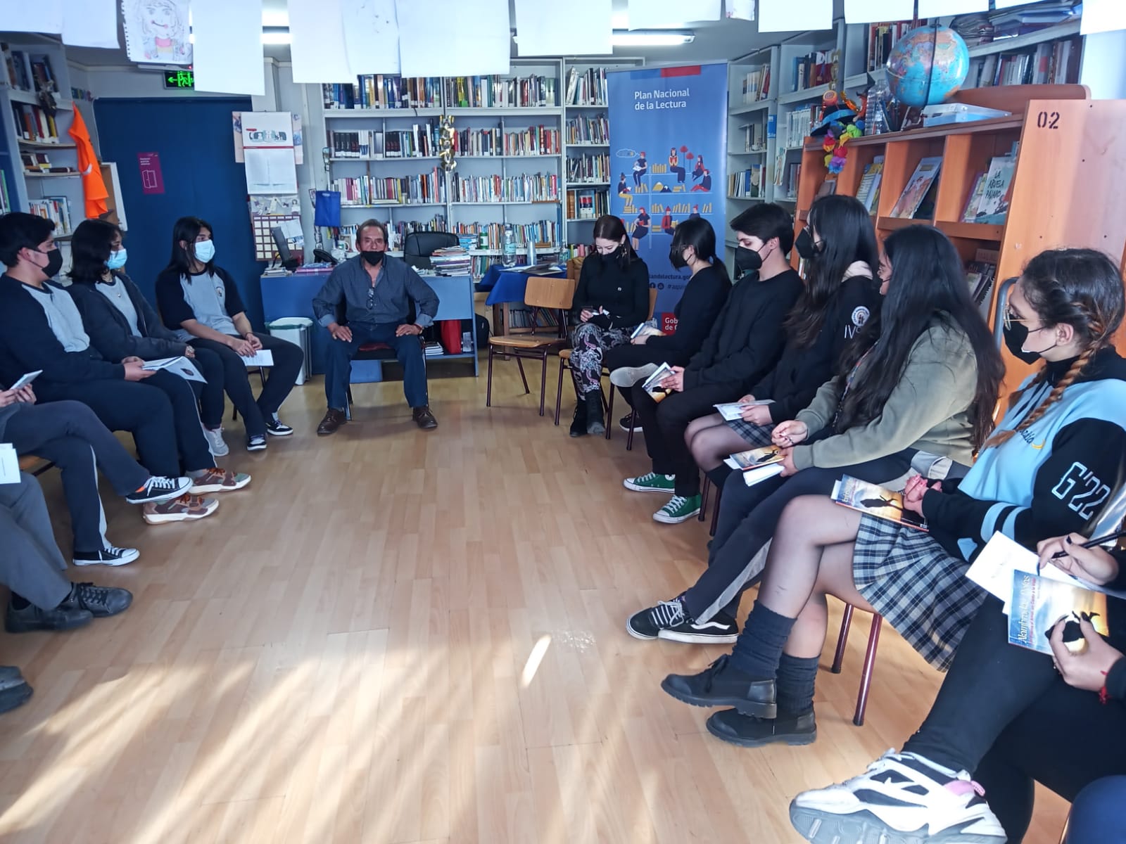 "Diálogos en Movimiento" realizó encuentros en Alto Hospicio e Iquique